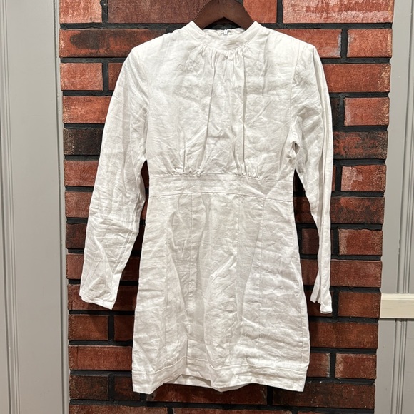 Dissh White Dress - Picture 4 of 11